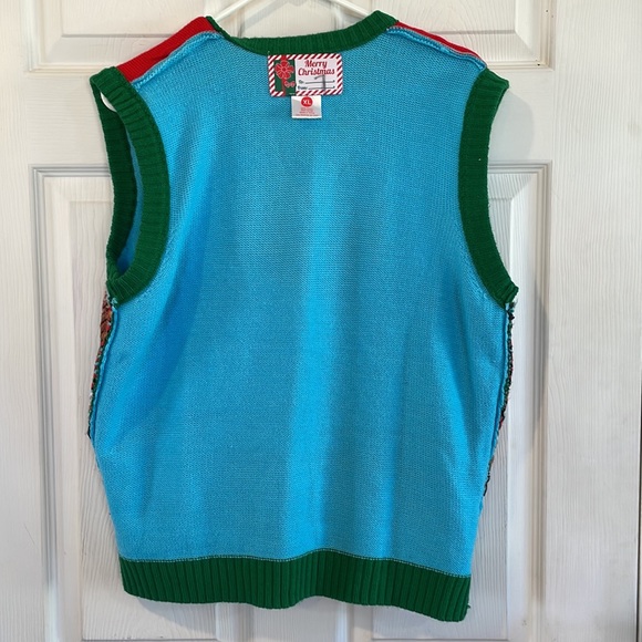 Vintage Winter Sweater Cardinals, and Snowman size Xl - Picture 11 of 13